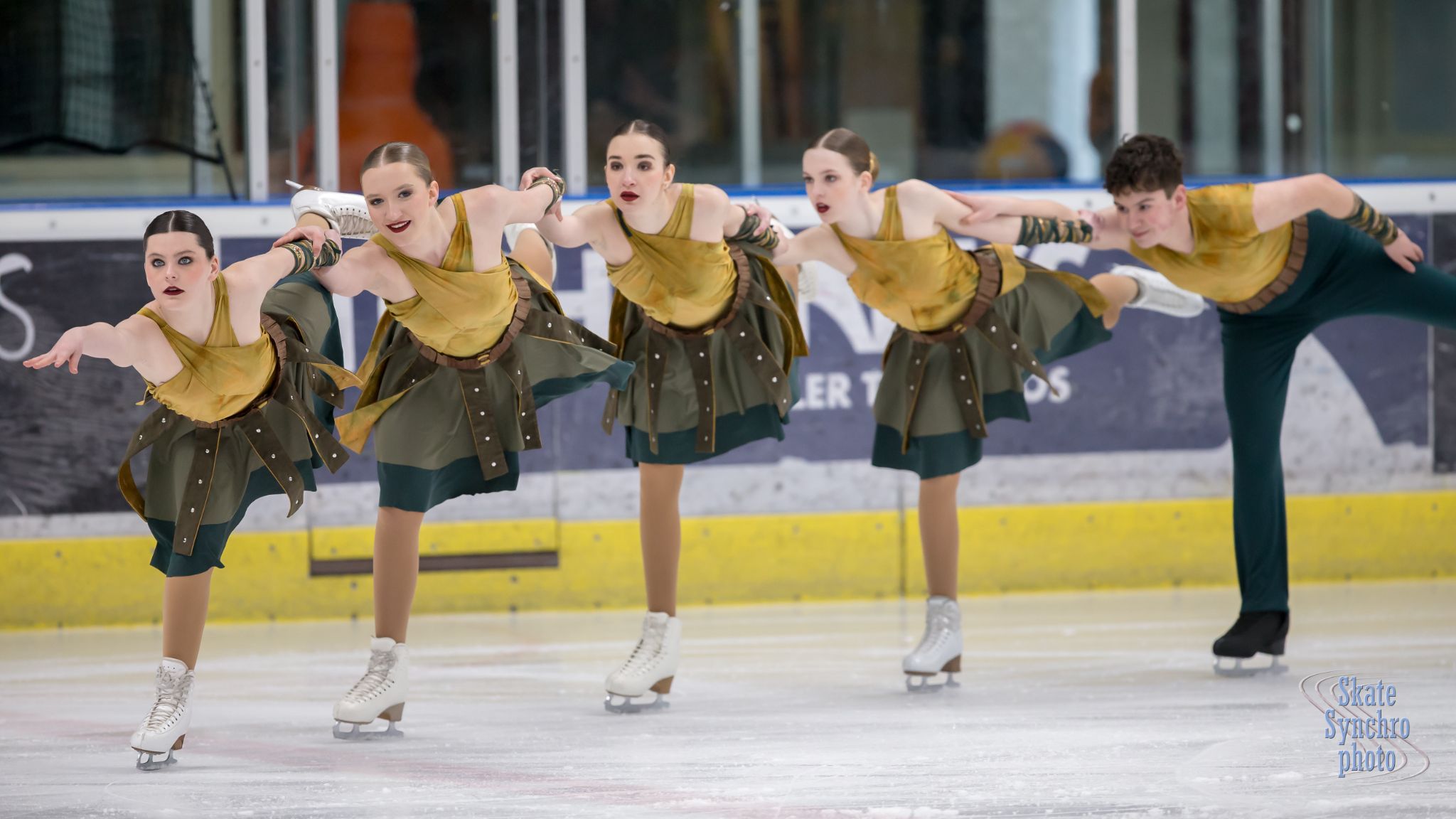 3 Mixed Age 012
