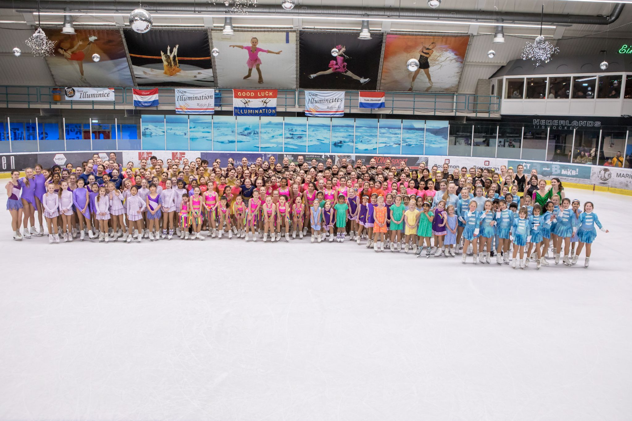 20 GroupPhoto 005