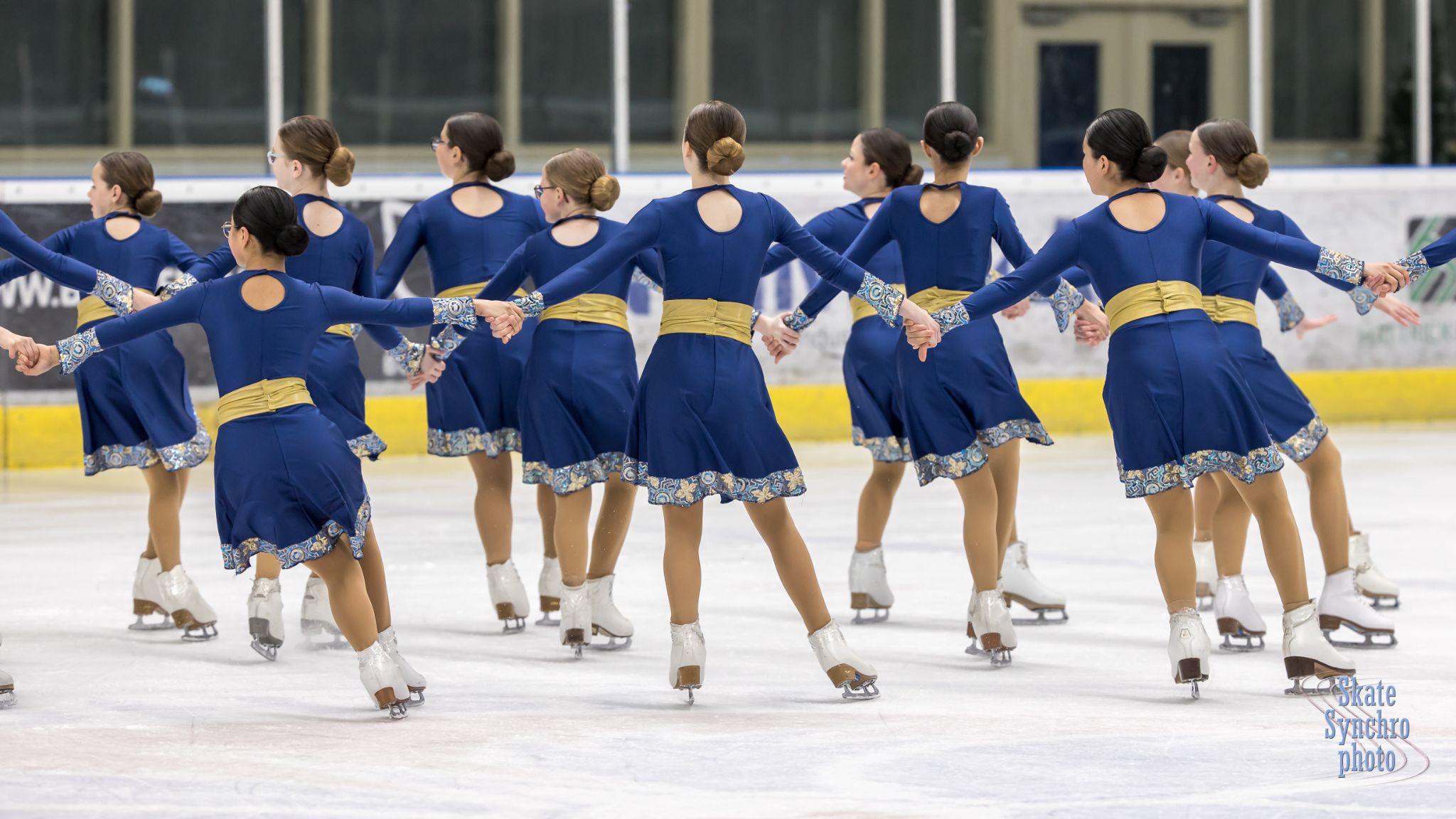 6 Novice 049